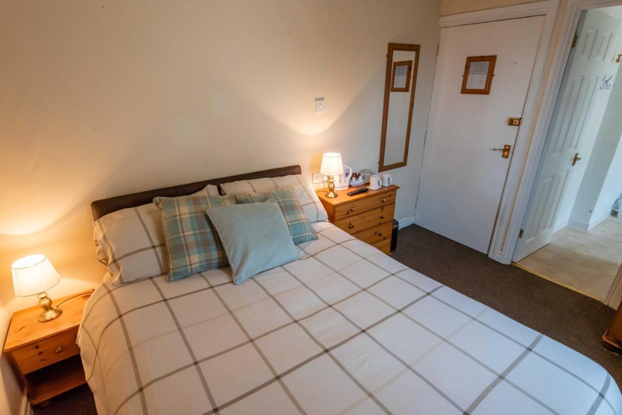 Aarondale Guest House Хартлпул Екстериор снимка