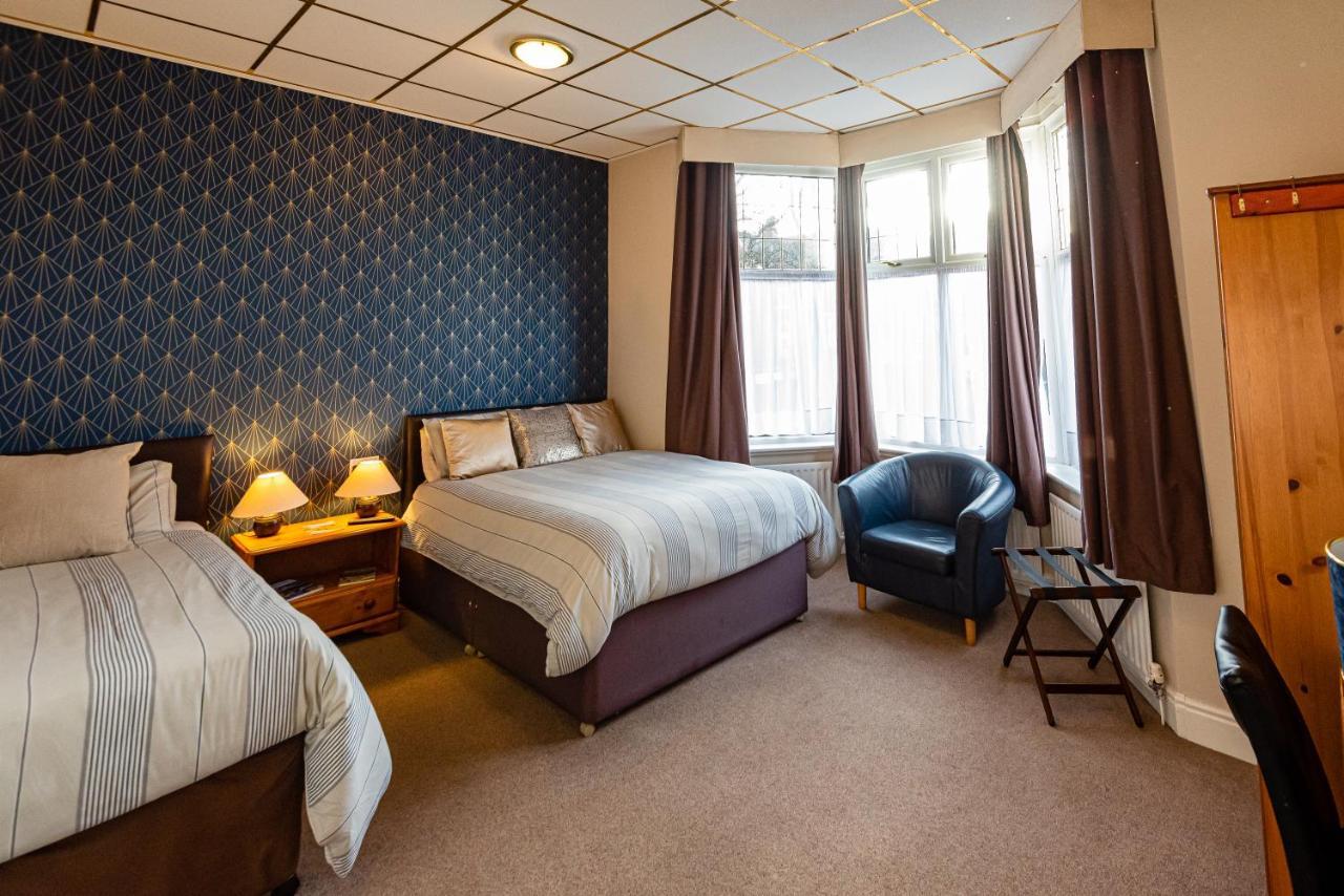 Aarondale Guest House Хартлпул Екстериор снимка