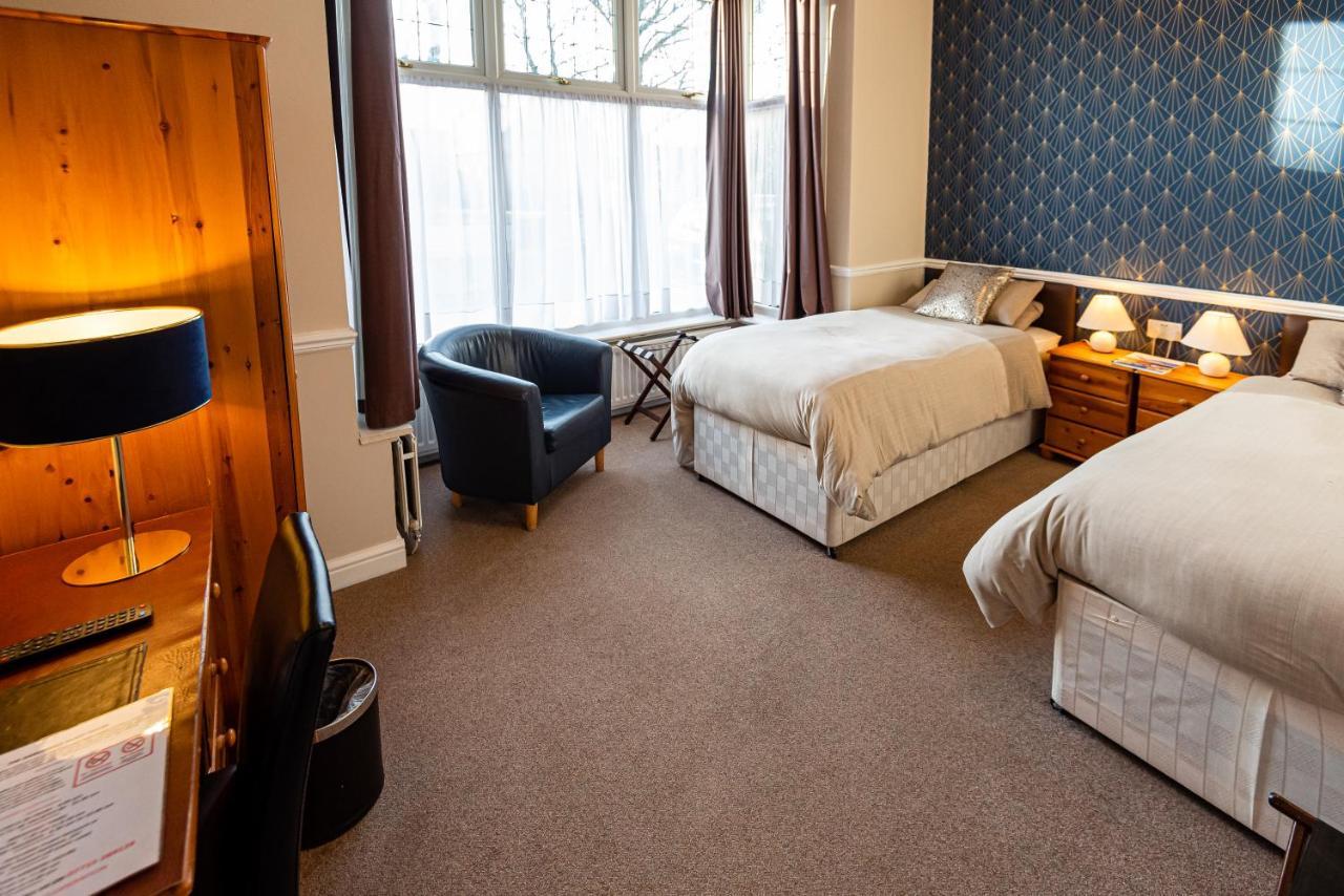Aarondale Guest House Хартлпул Екстериор снимка