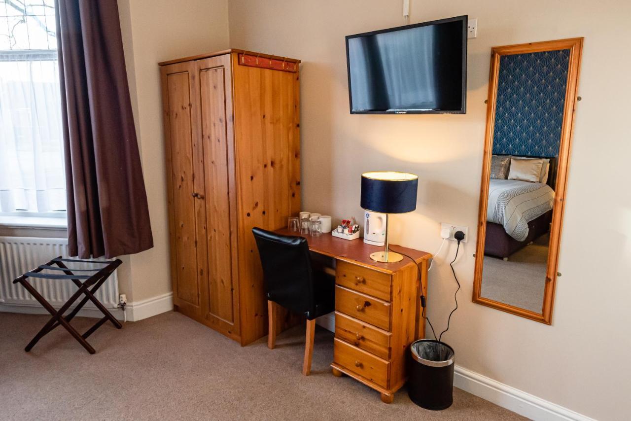 Aarondale Guest House Хартлпул Екстериор снимка